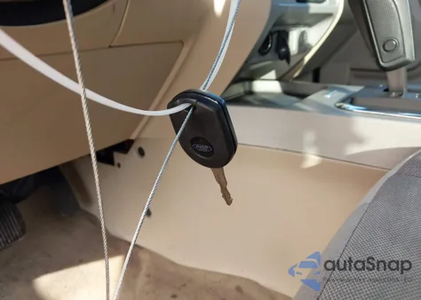 2011 Ford Escape Xlt z USA, uszkodzony, nr VIN 1FMCU9D78BKC08160